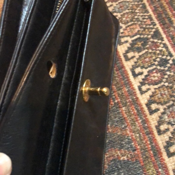 CHANEL second Clutch bag Turn Lock clamskin Authentic - Picture 13 of 16